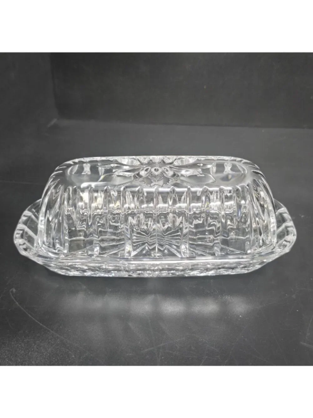 Marquis by Waterford Sheridan Clear Crystal Covered Butter Dish 7.5